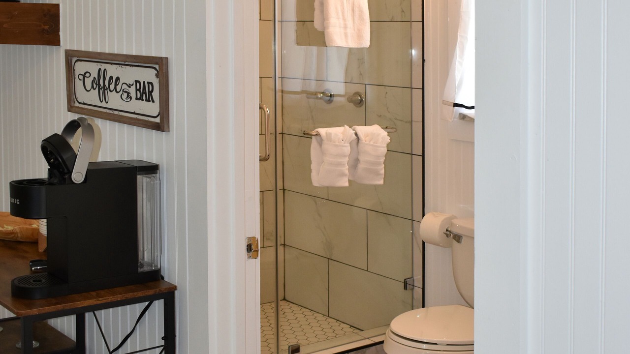 Photo of Bathroom in Blanco