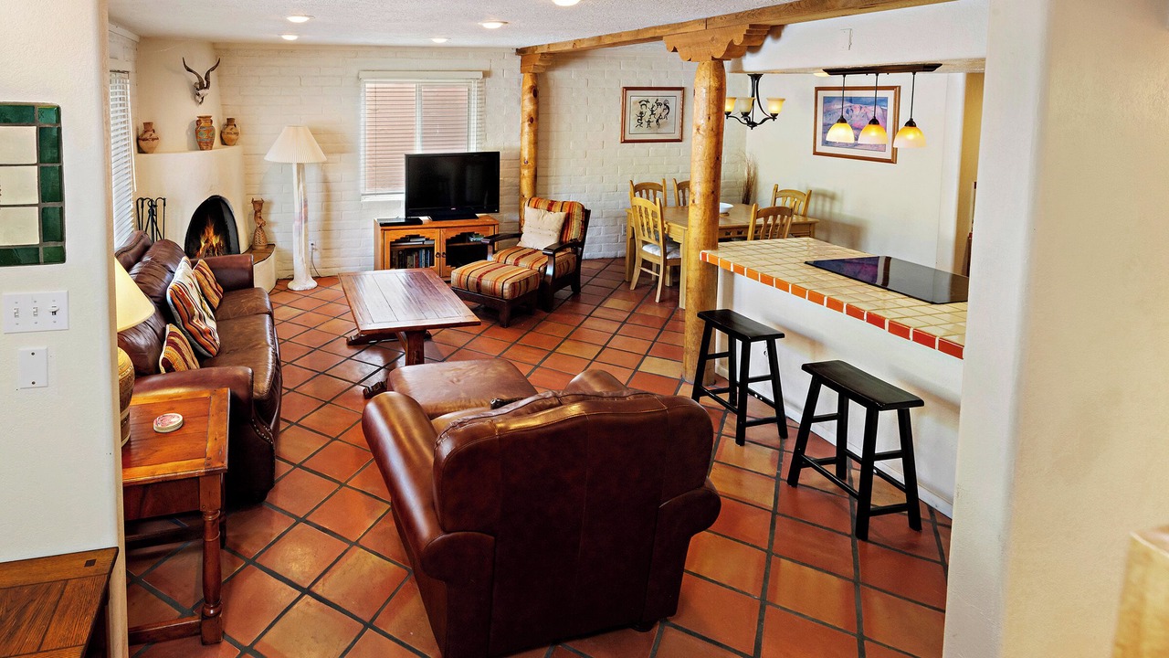 Photo of Bedroom in Northeast Santa Fe