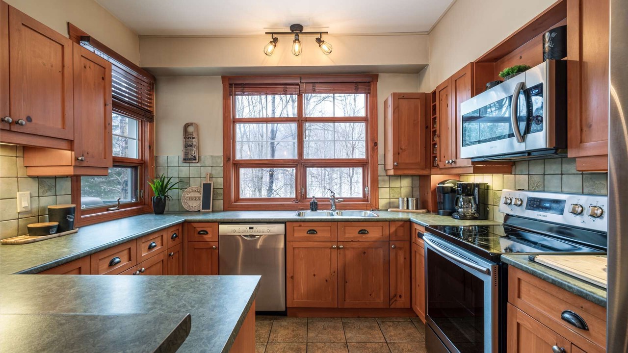 Photo of Kitchen in Tremblant-Les-Eaux