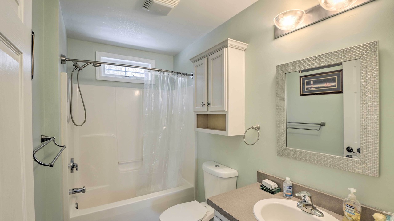 Photo of Bathroom in Washington