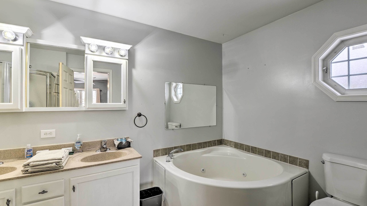 Photo of Bathroom in Washington