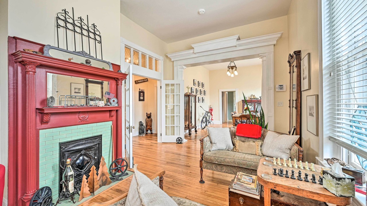 Photo of Livingroom in Danville