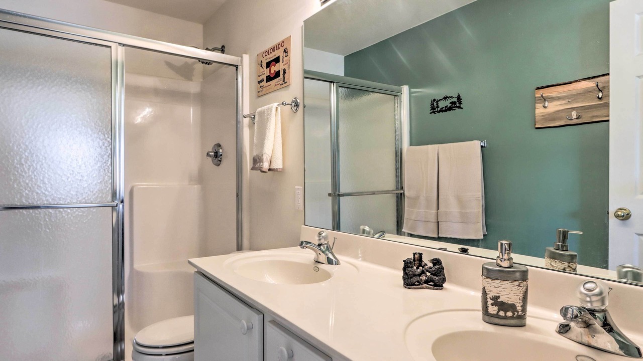 Photo of Bathroom in Camdenton