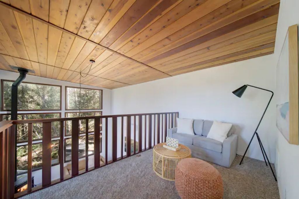 Photo of Livingroom in Nevada City