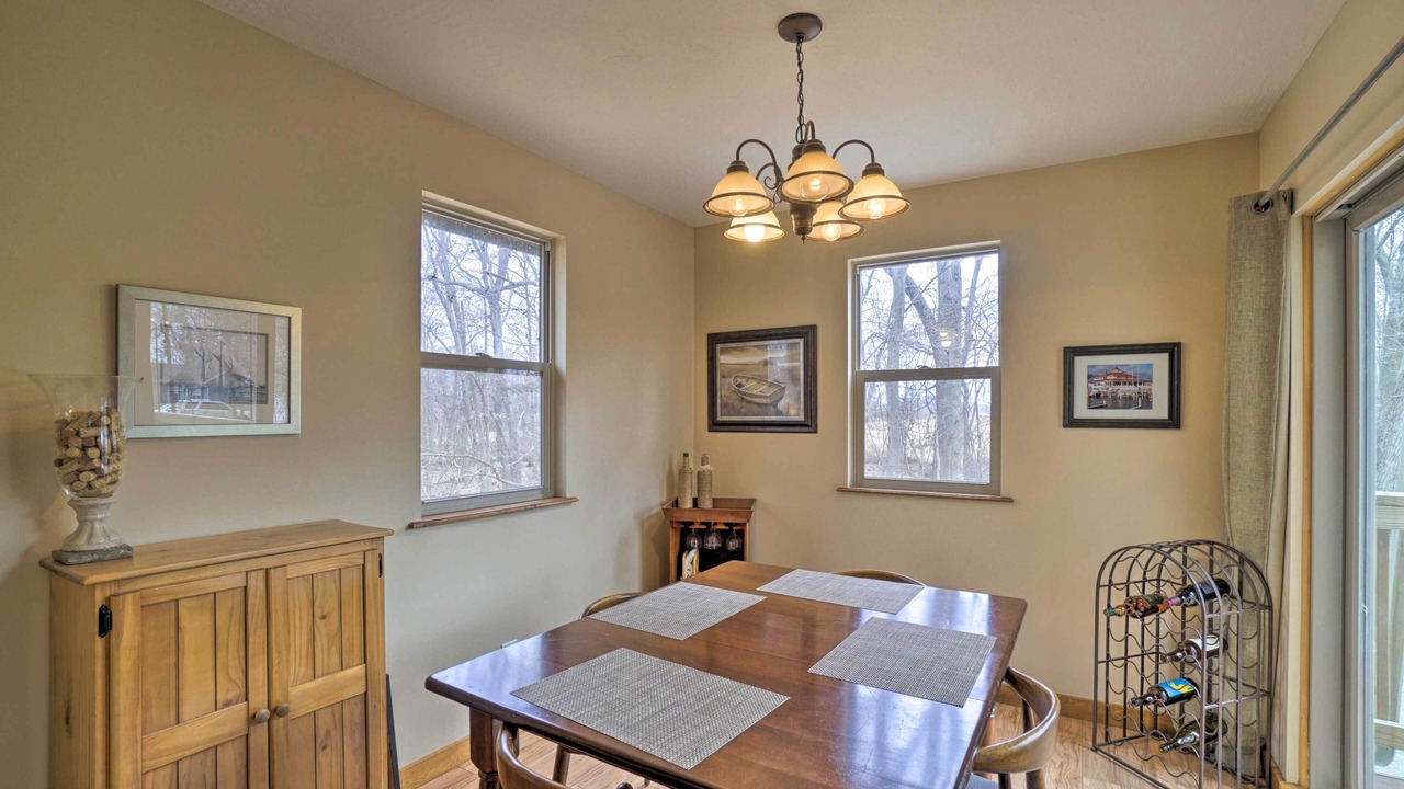 Photo of Livingroom in Buckeye Lake