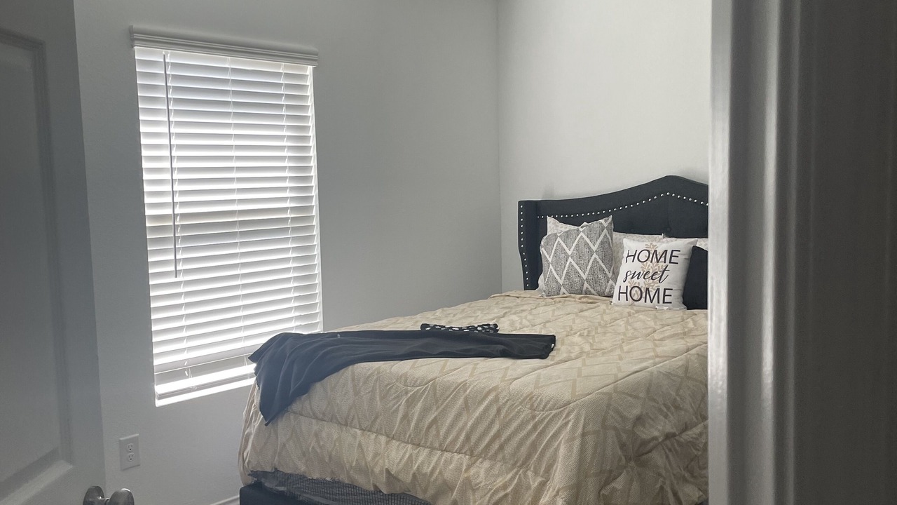 Photo of Bedroom in Porter