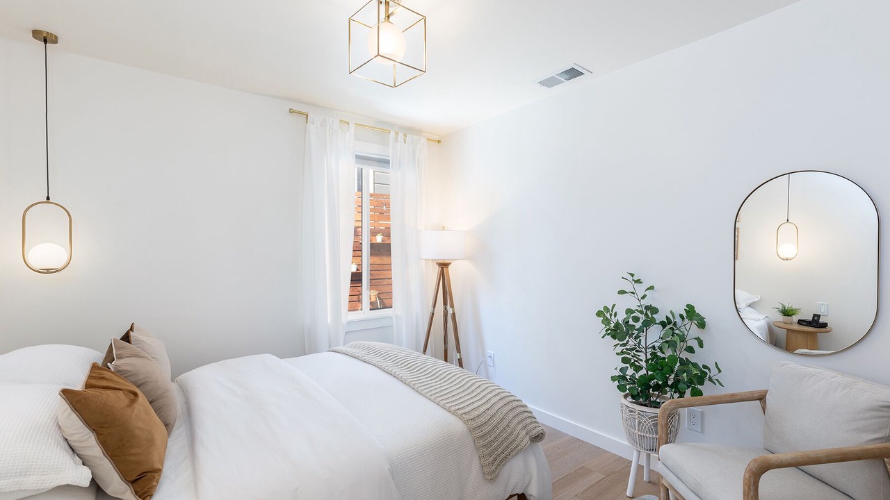 Photo of Bedroom in Boyes Hot Springs