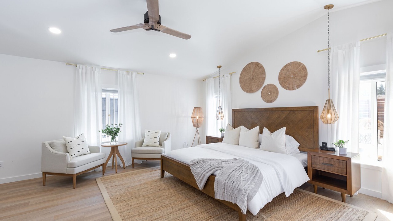 Photo of Bedroom in Boyes Hot Springs