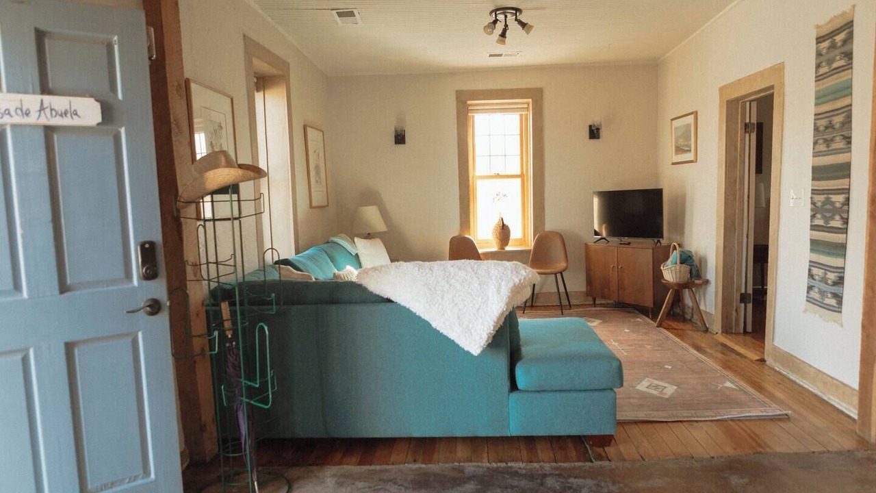 Photo of Livingroom in Old Town