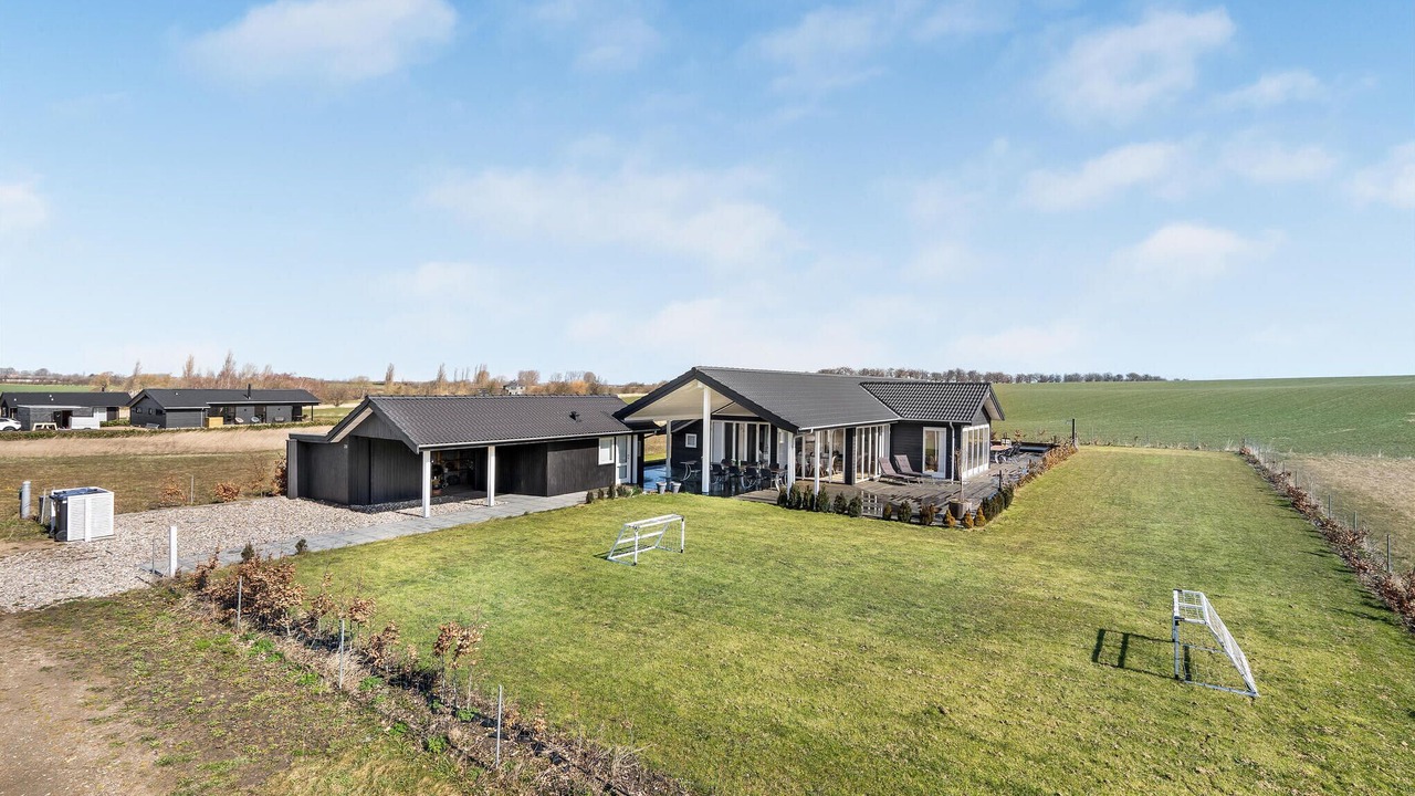 Photo of Outdoor in Frolunde