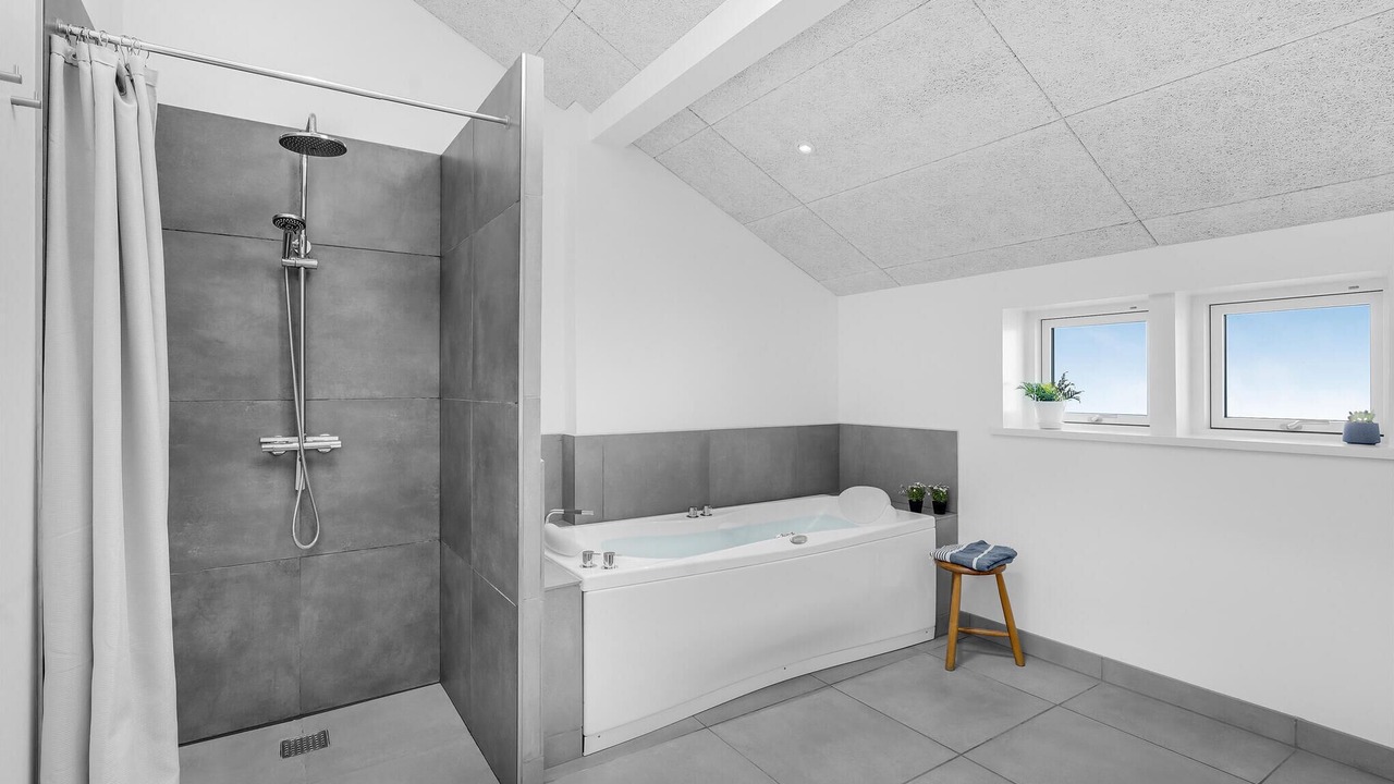 Photo of Bathroom in Frolunde