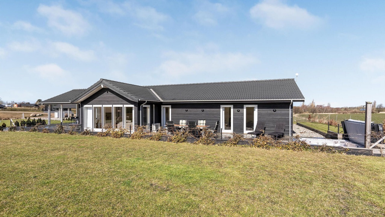 Photo of Outdoor in Frolunde