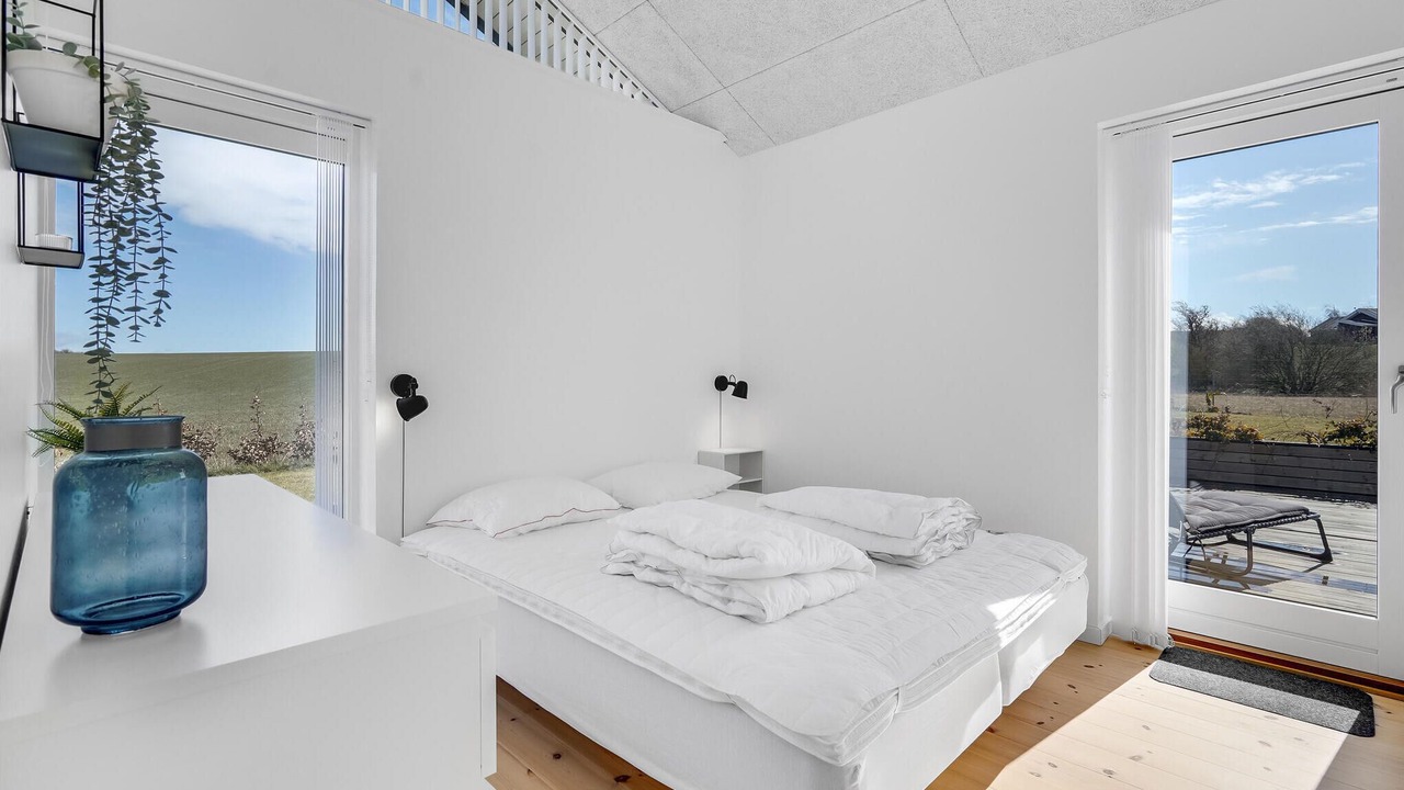 Photo of Others in Frolunde