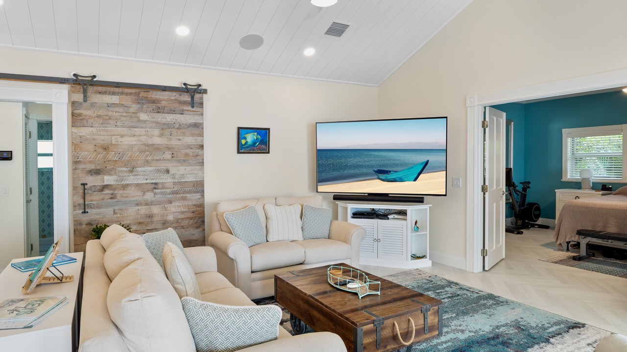 Photo of Bedroom in Cudjoe Key