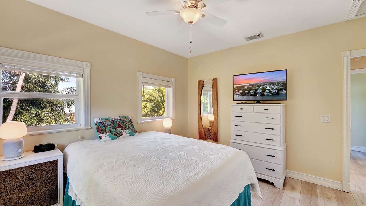 Photo of Bedroom in Cudjoe Key