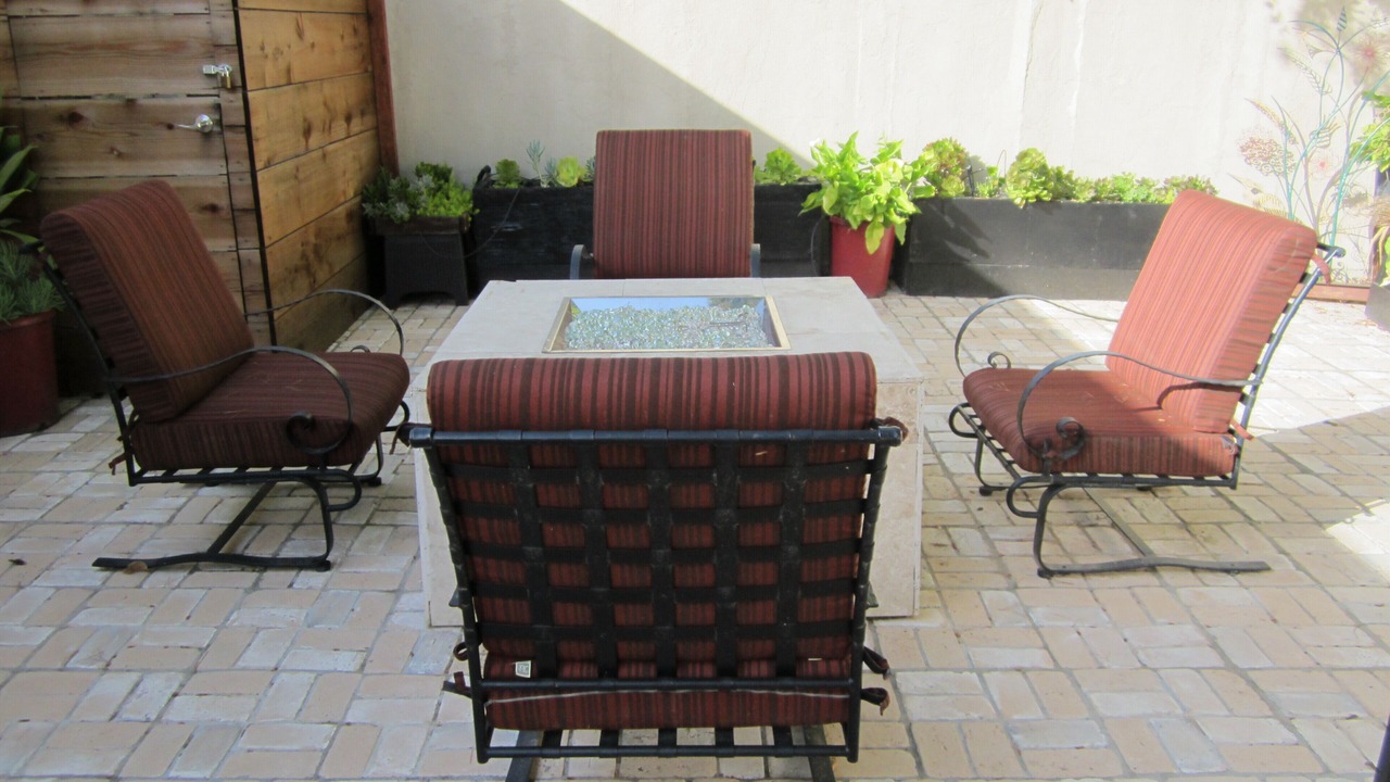 Photo of Others in Alamo