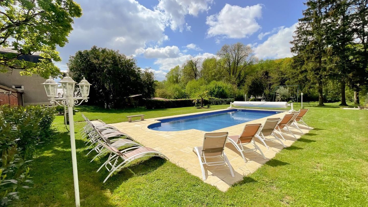 Photo of Outdoor in Saint-Ouen-les-Vignes