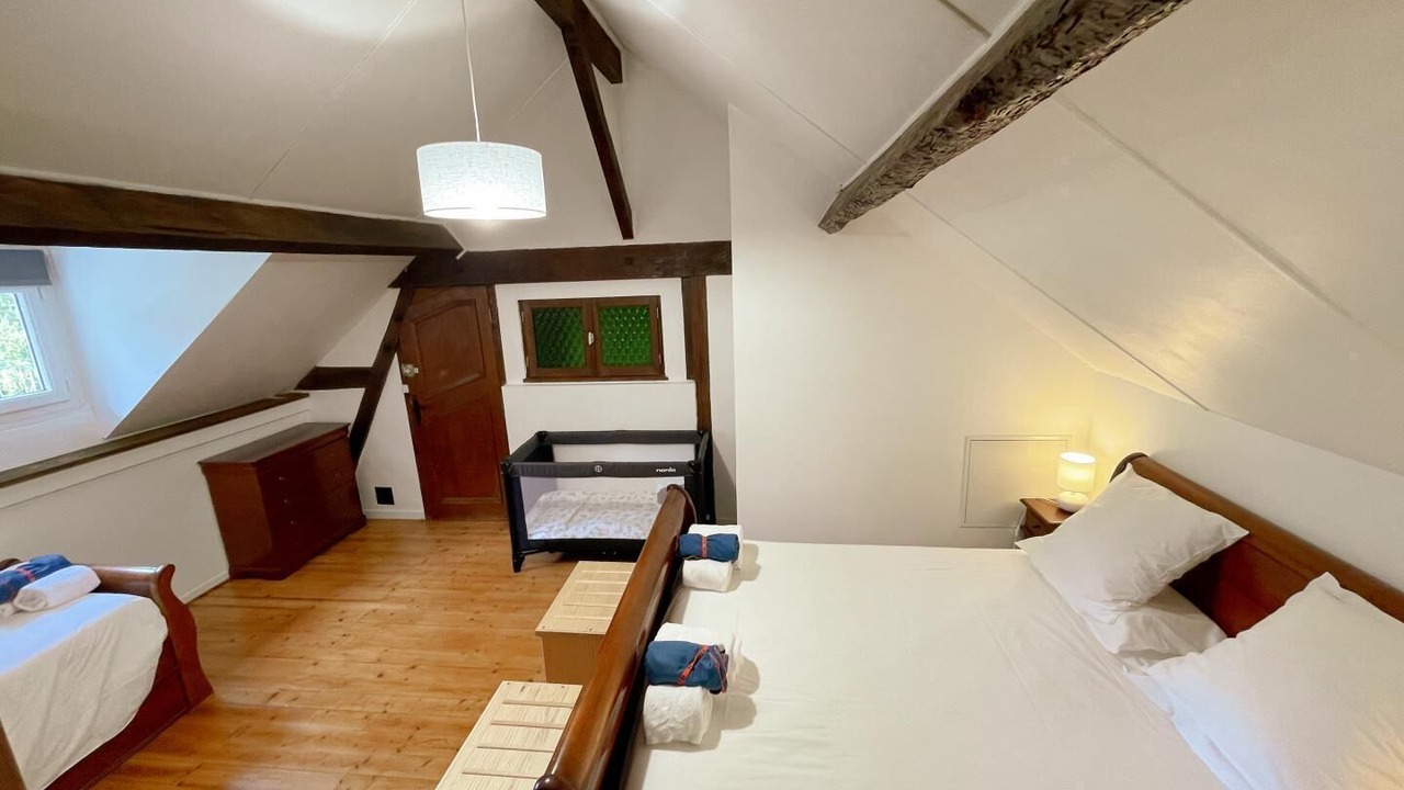 Photo of Bedroom in Saint-Ouen-les-Vignes