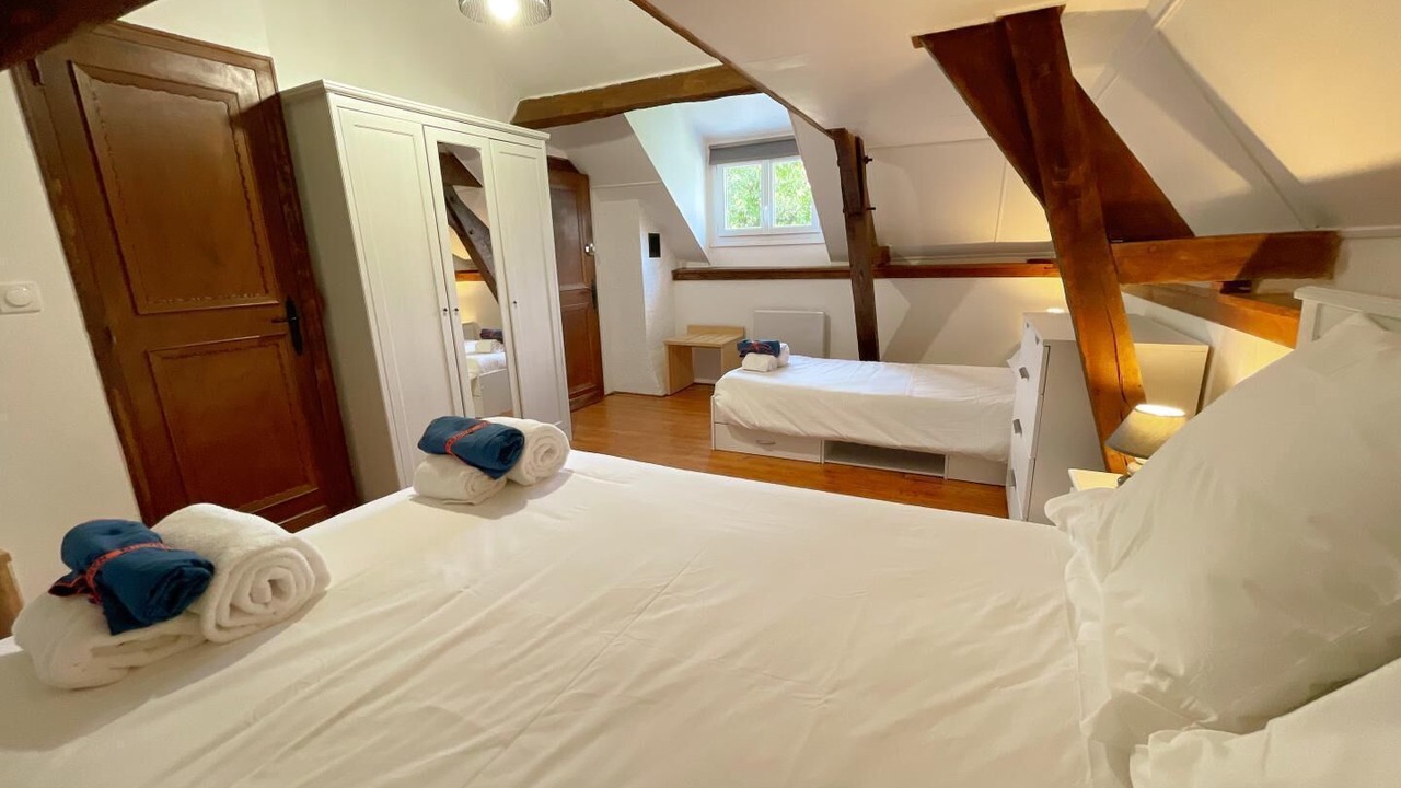 Photo of Bedroom in Saint-Ouen-les-Vignes