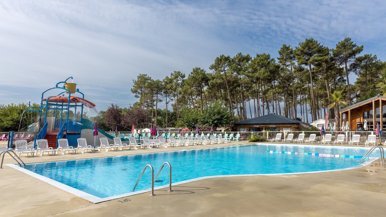 Photo of Outdoor in Saint-Julien-en-Born