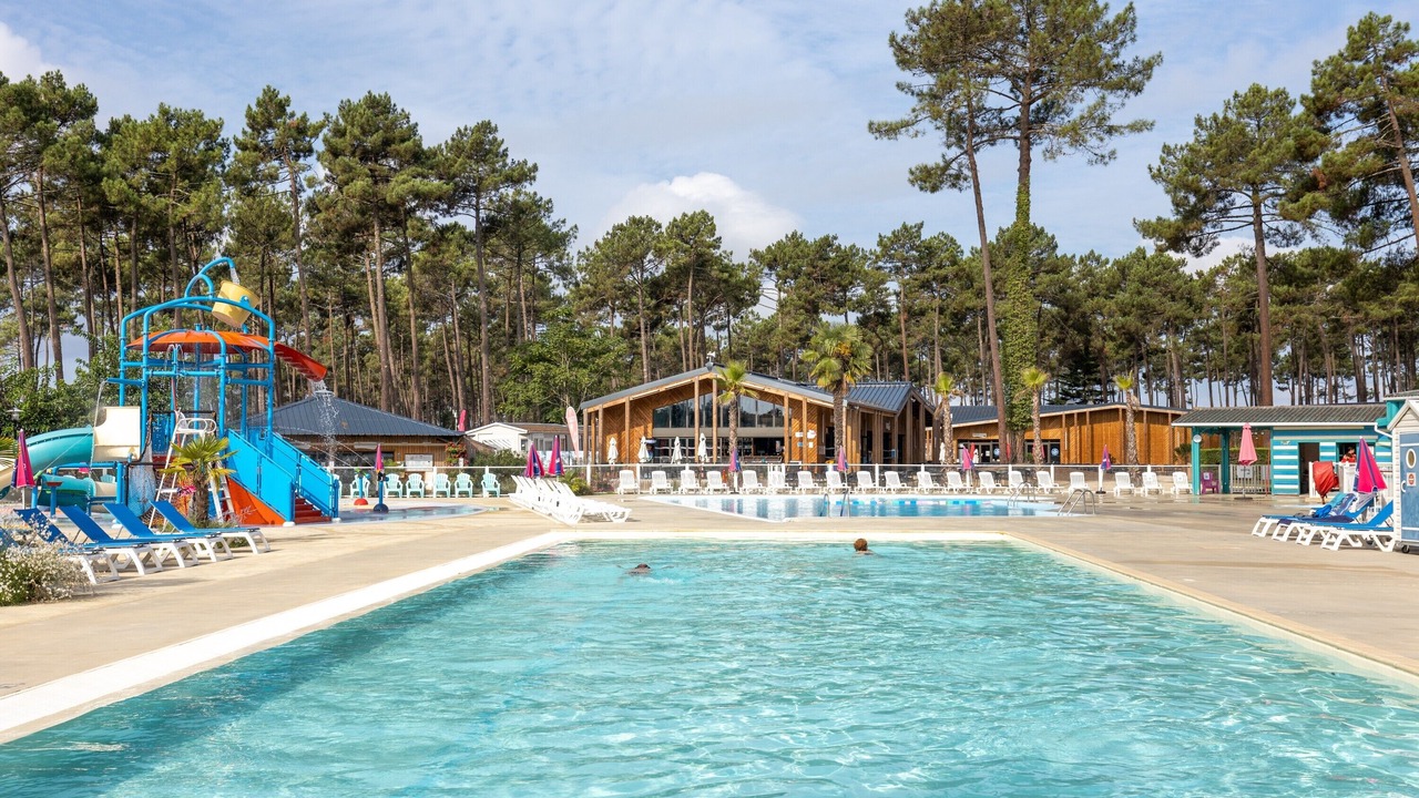 Photo of Outdoor in Saint-Julien-en-Born