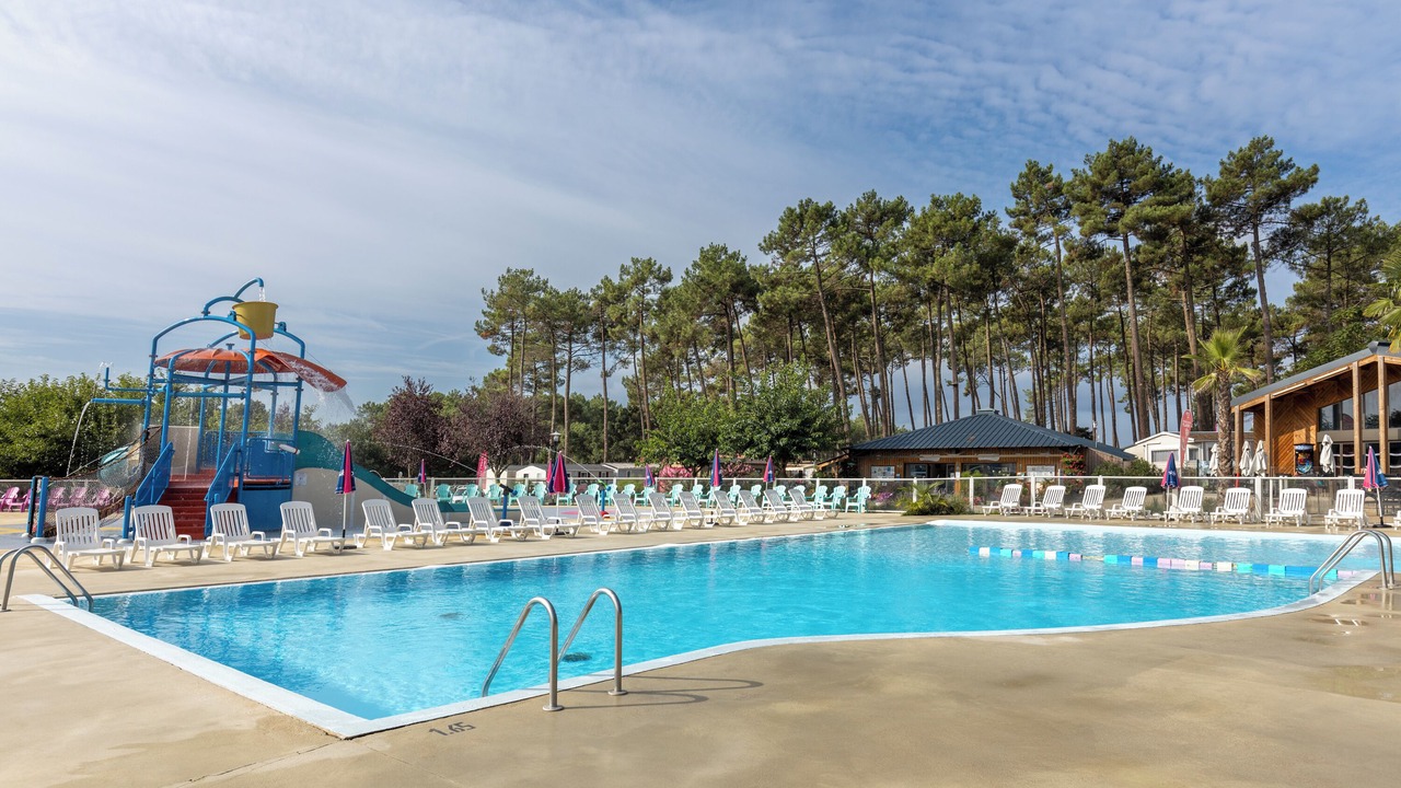 Photo of Outdoor in Saint-Julien-en-Born