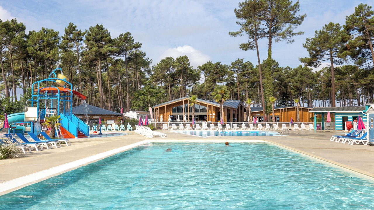 Photo of Outdoor in Saint-Julien-en-Born