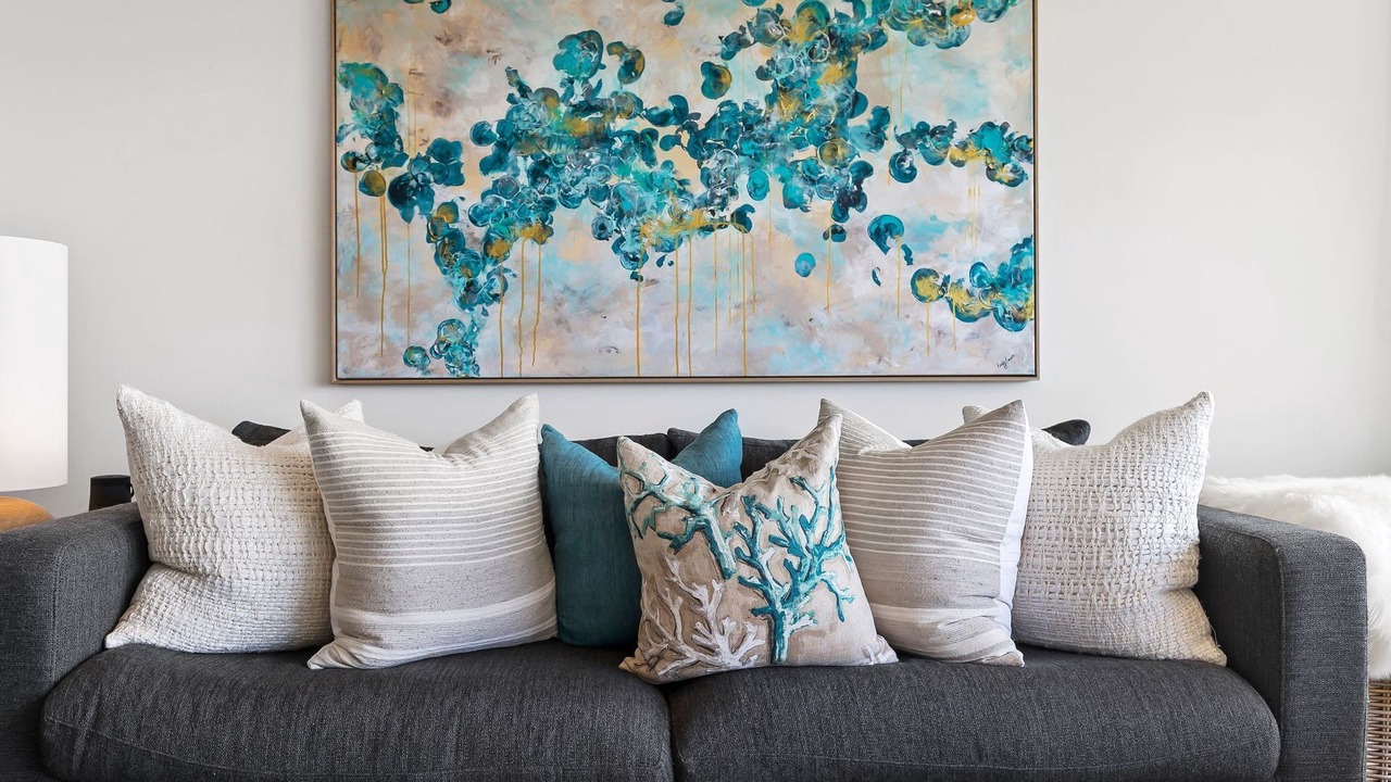 Photo of Others in Lorne