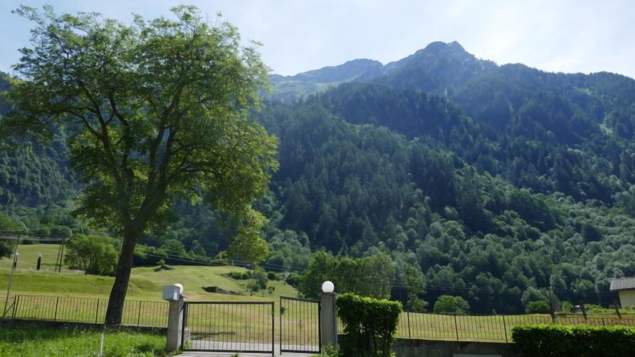 Photo of Others in Olivone