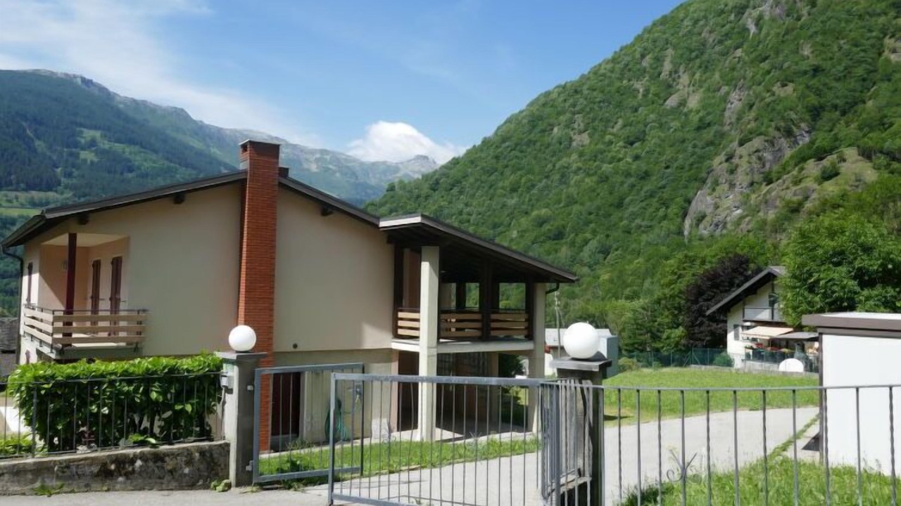 Photo of Others in Olivone