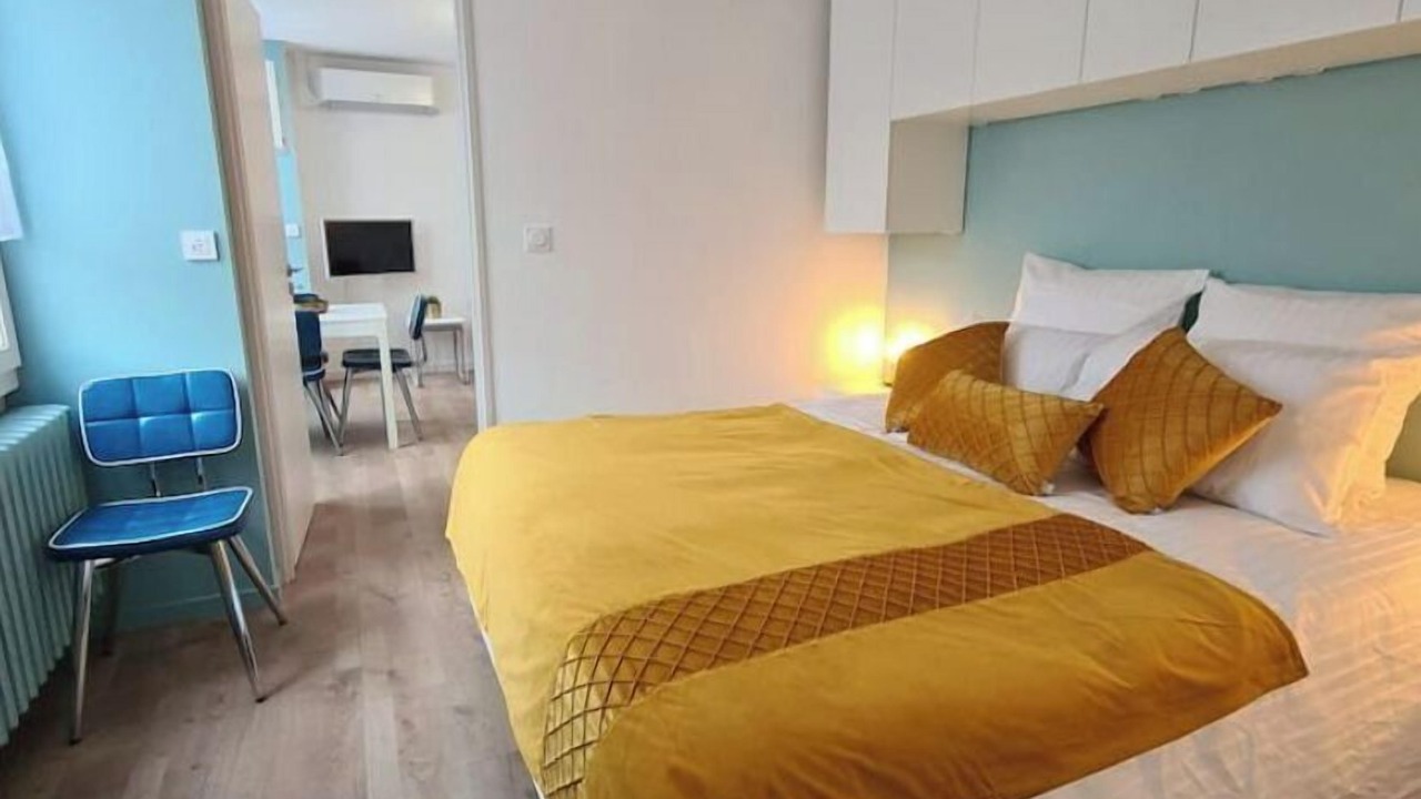 Photo of Bedroom in Lons-le-Saunier