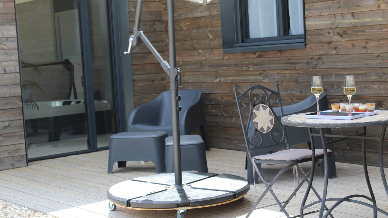 Photo of Outdoor in Luzille