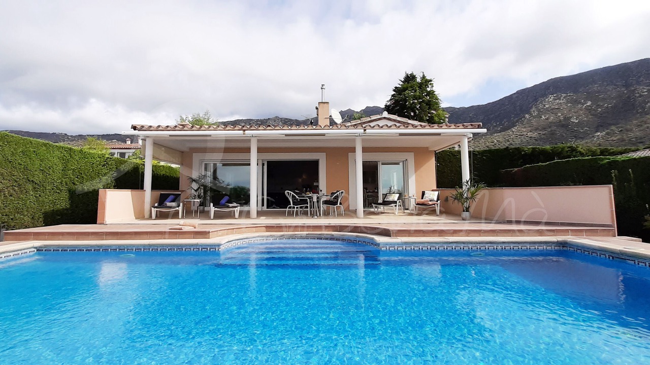 Photo of Outdoor in Palau-Saverdera