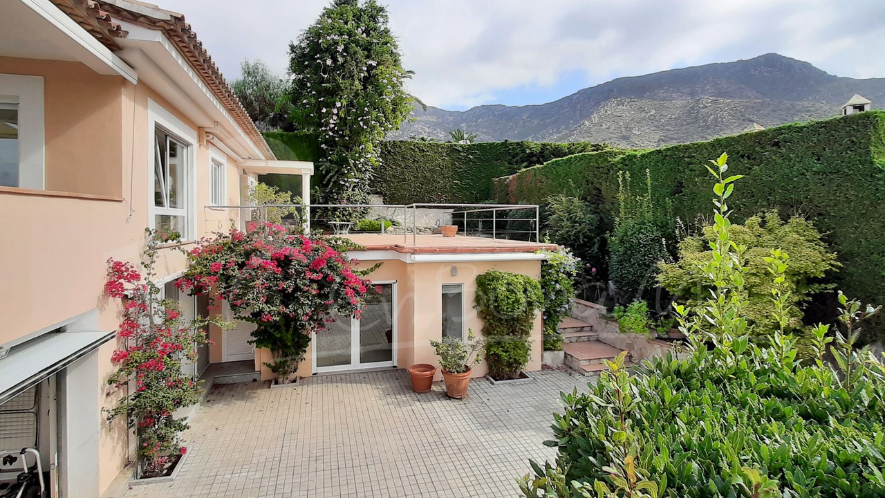 Photo of Outdoor in Palau-Saverdera