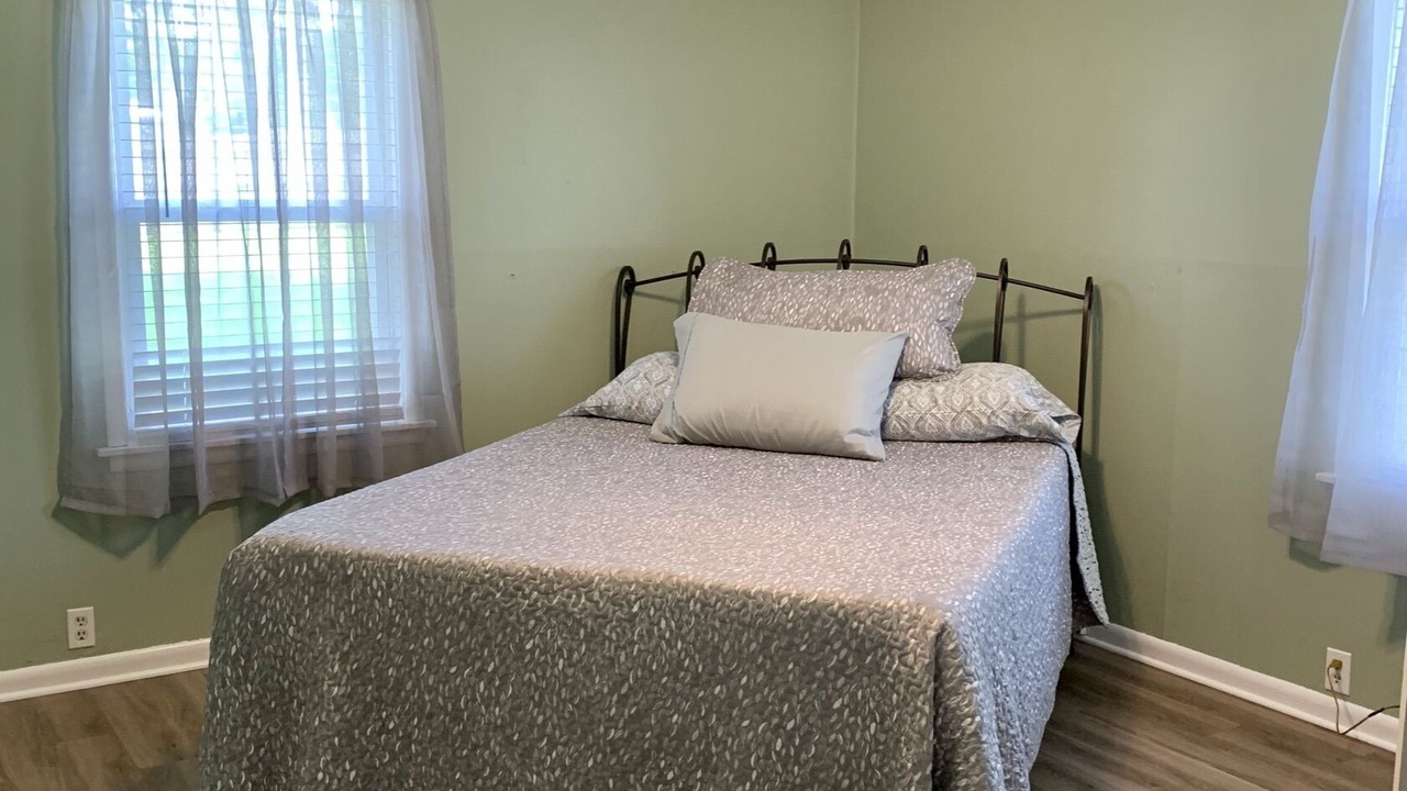 Photo of Bedroom in Prairie Grove