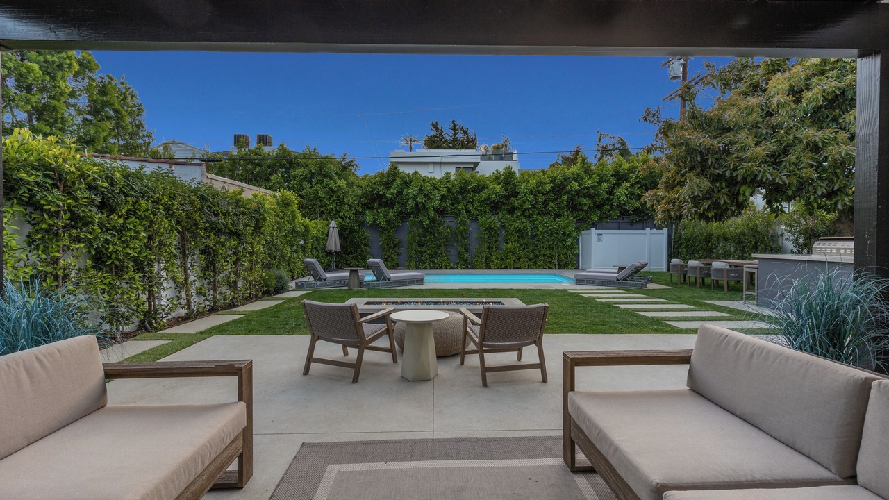 Photo of Patio Balcony in Melrose