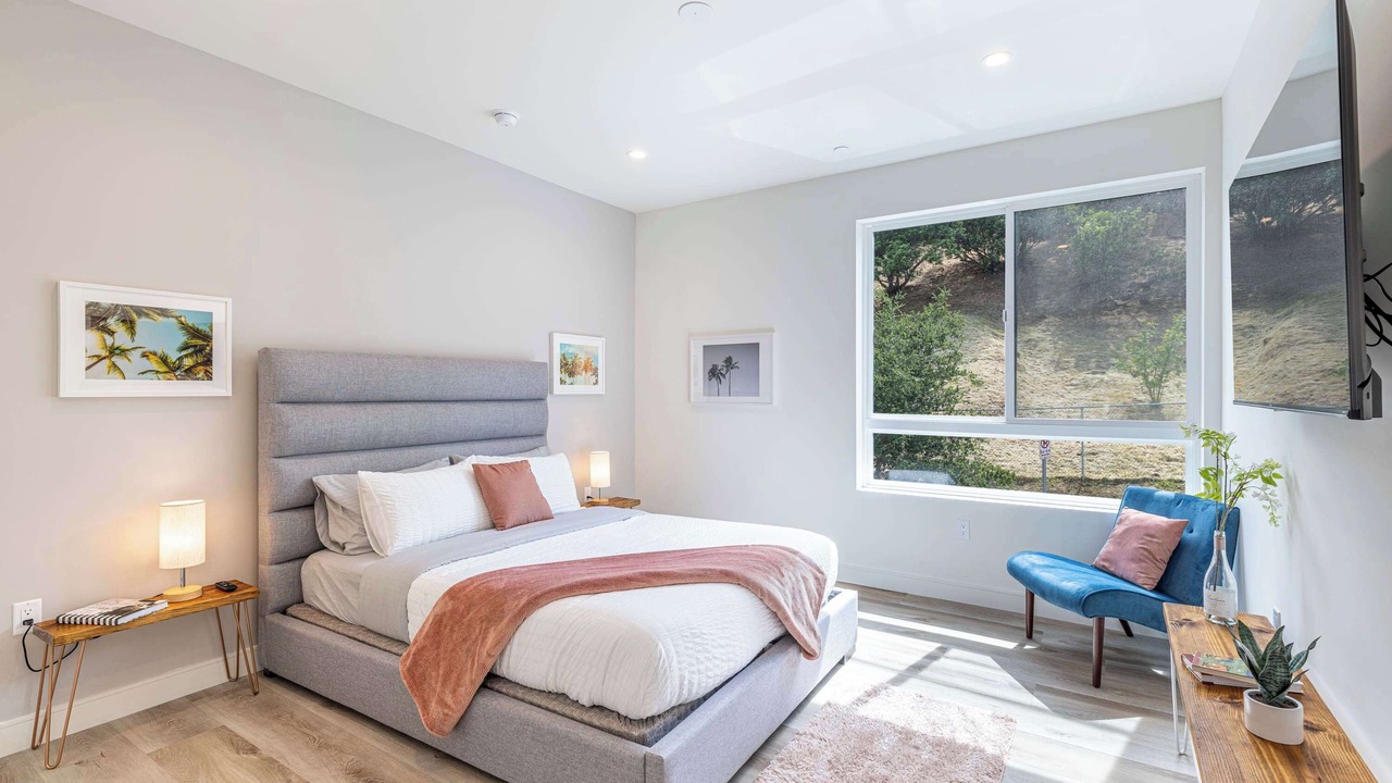 Photo of Bedroom in Los Angeles