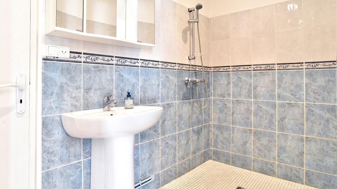 Photo of Bathroom in Cancale