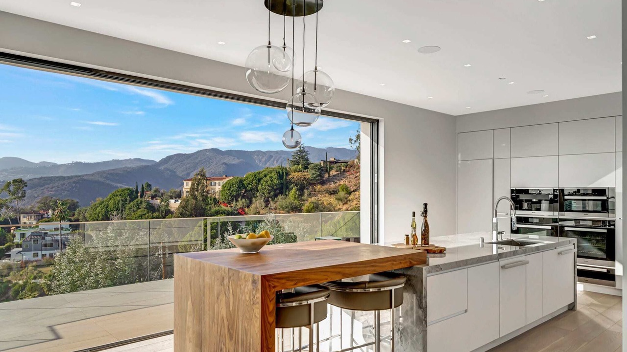 Photo of Kitchen in Pacific Palisades