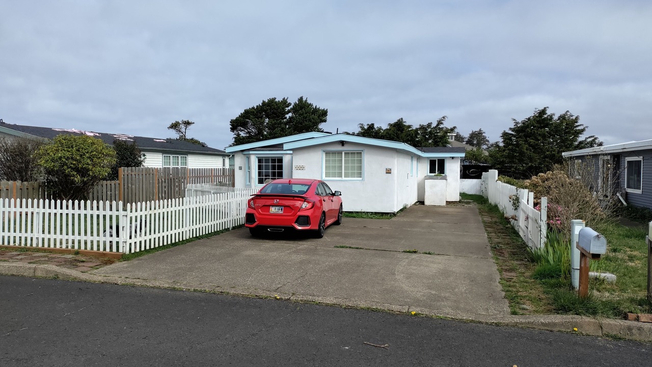 Photo of Outdoor in Agate Beach