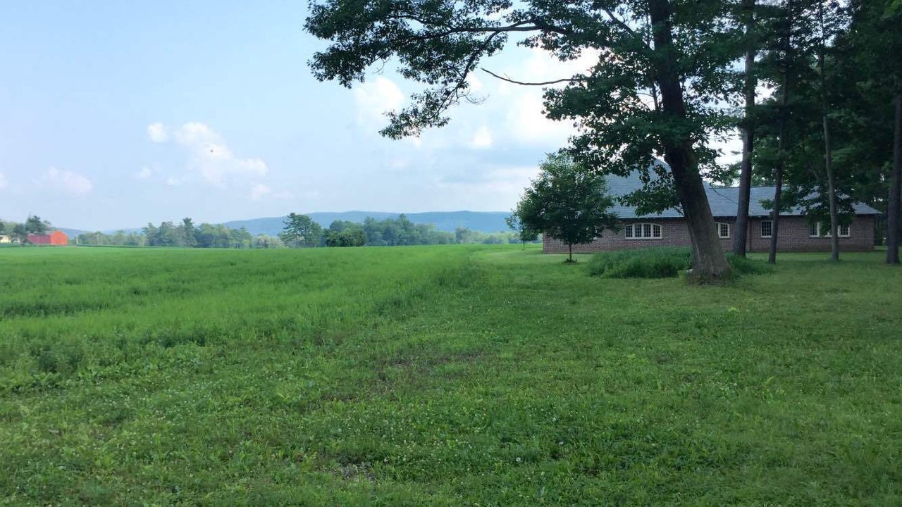 Photo of Outdoor in Lee