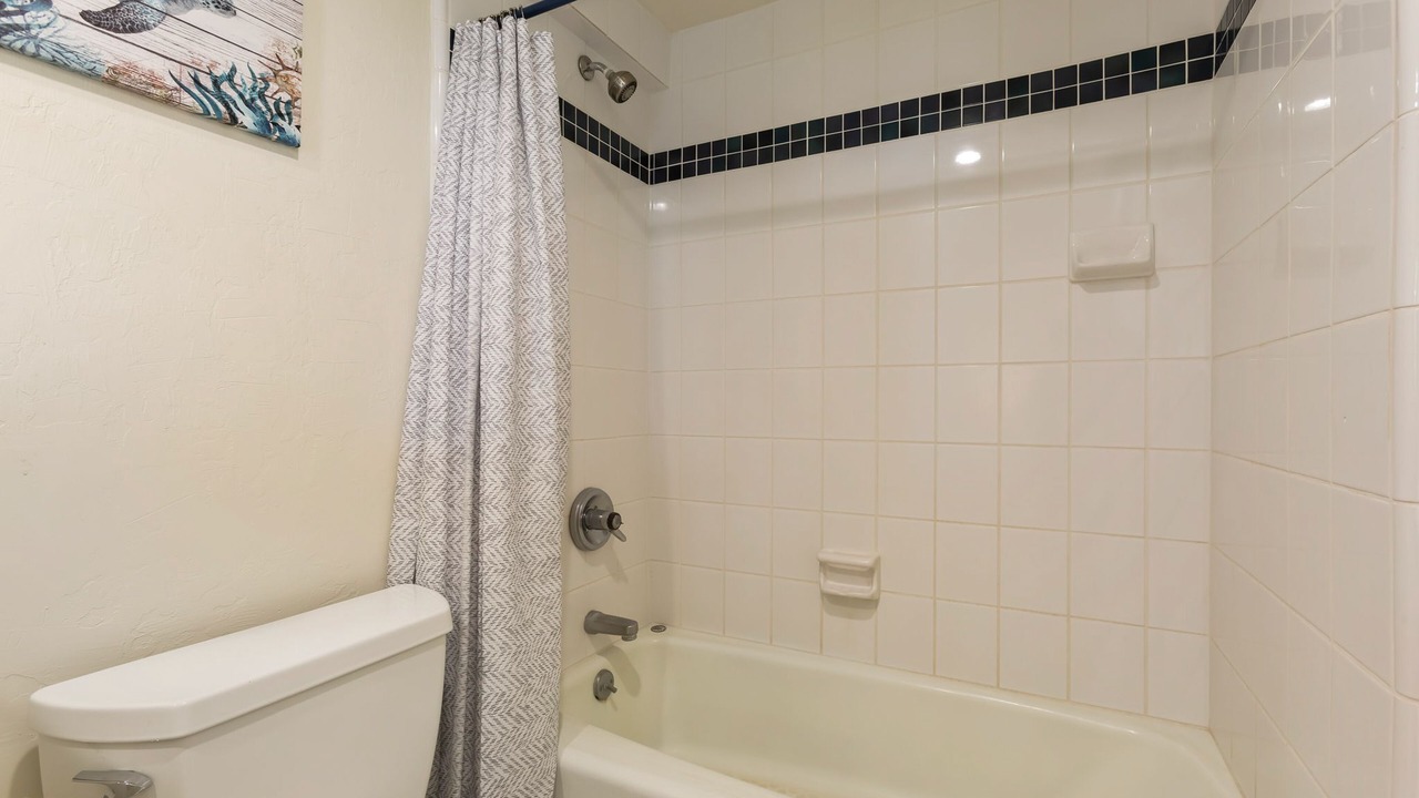 Photo of Bathroom in Kahana