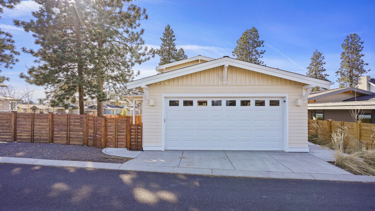 Photo of Others in Bend