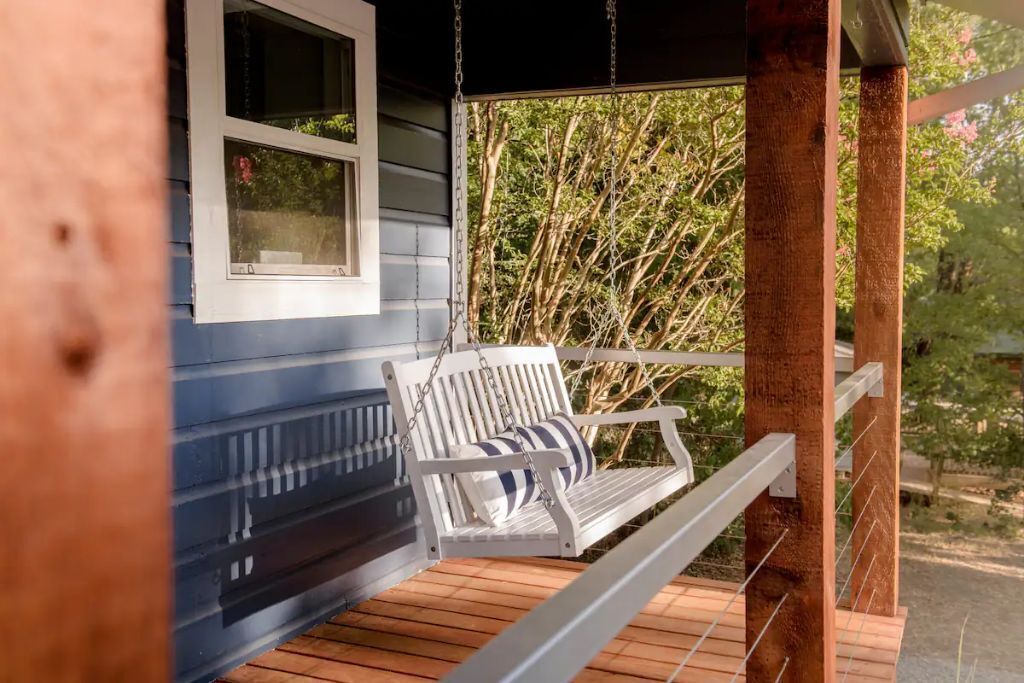Photo of Outdoor in Cookson