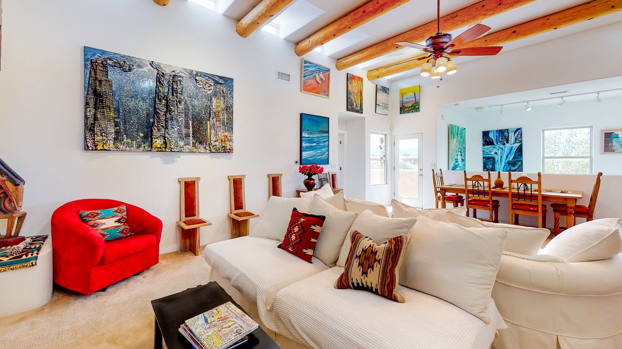 Photo of Livingroom in Santa Fe