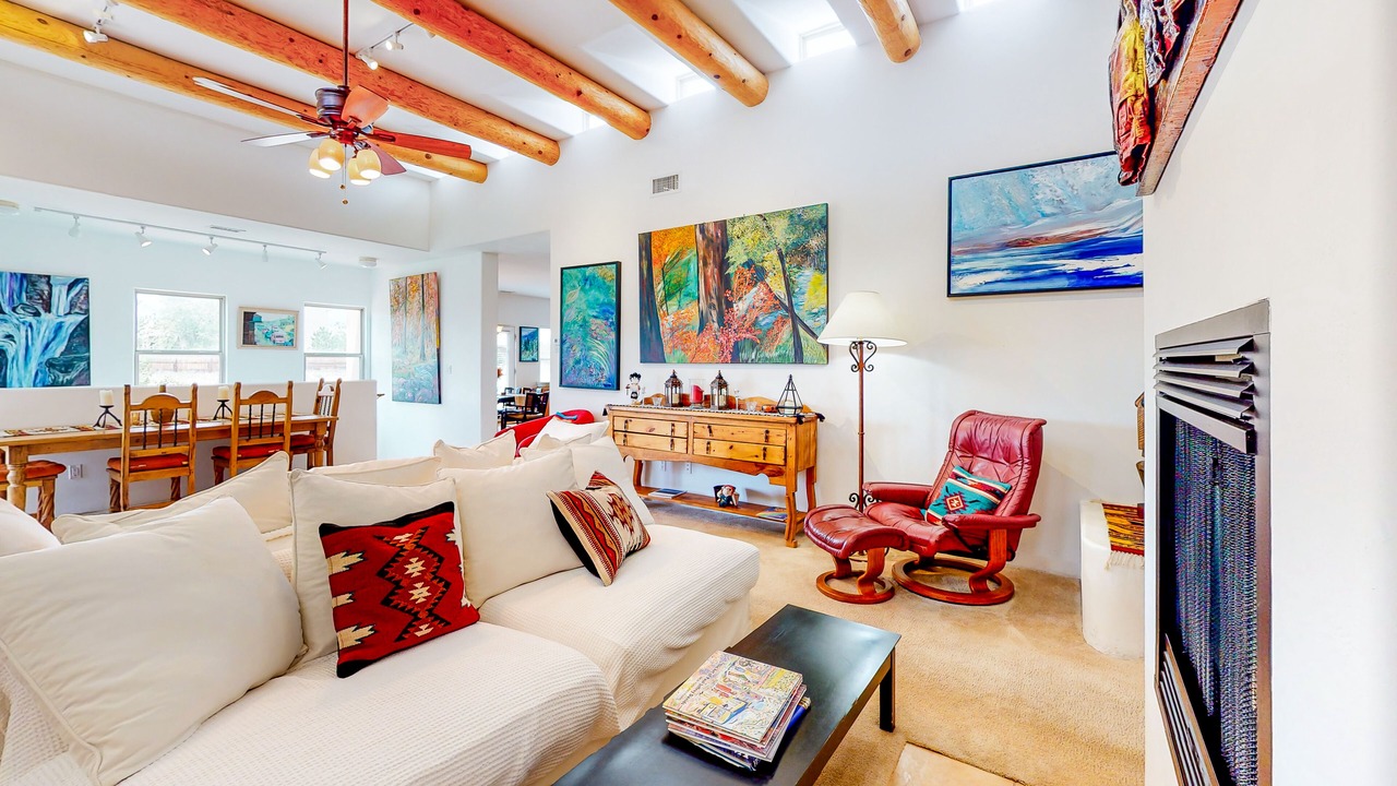 Photo of Livingroom in Santa Fe