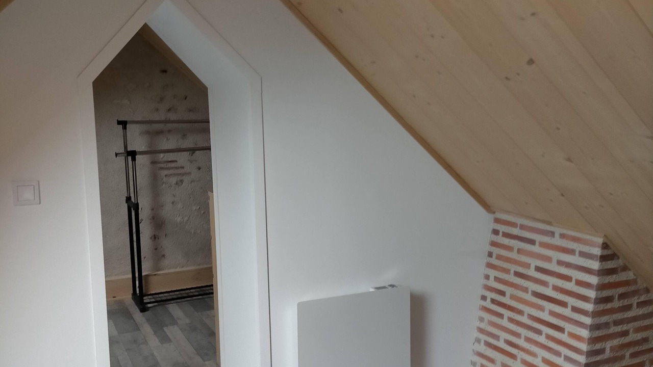 Photo of Bedroom in Mezieres-lez-Clery