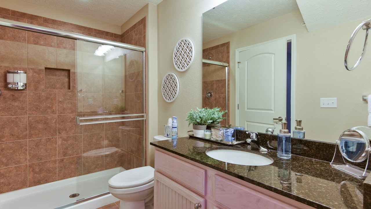 Photo of Bathroom in Table Rock