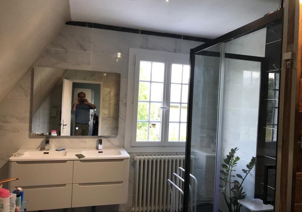 Photo of Bathroom in Lalinde