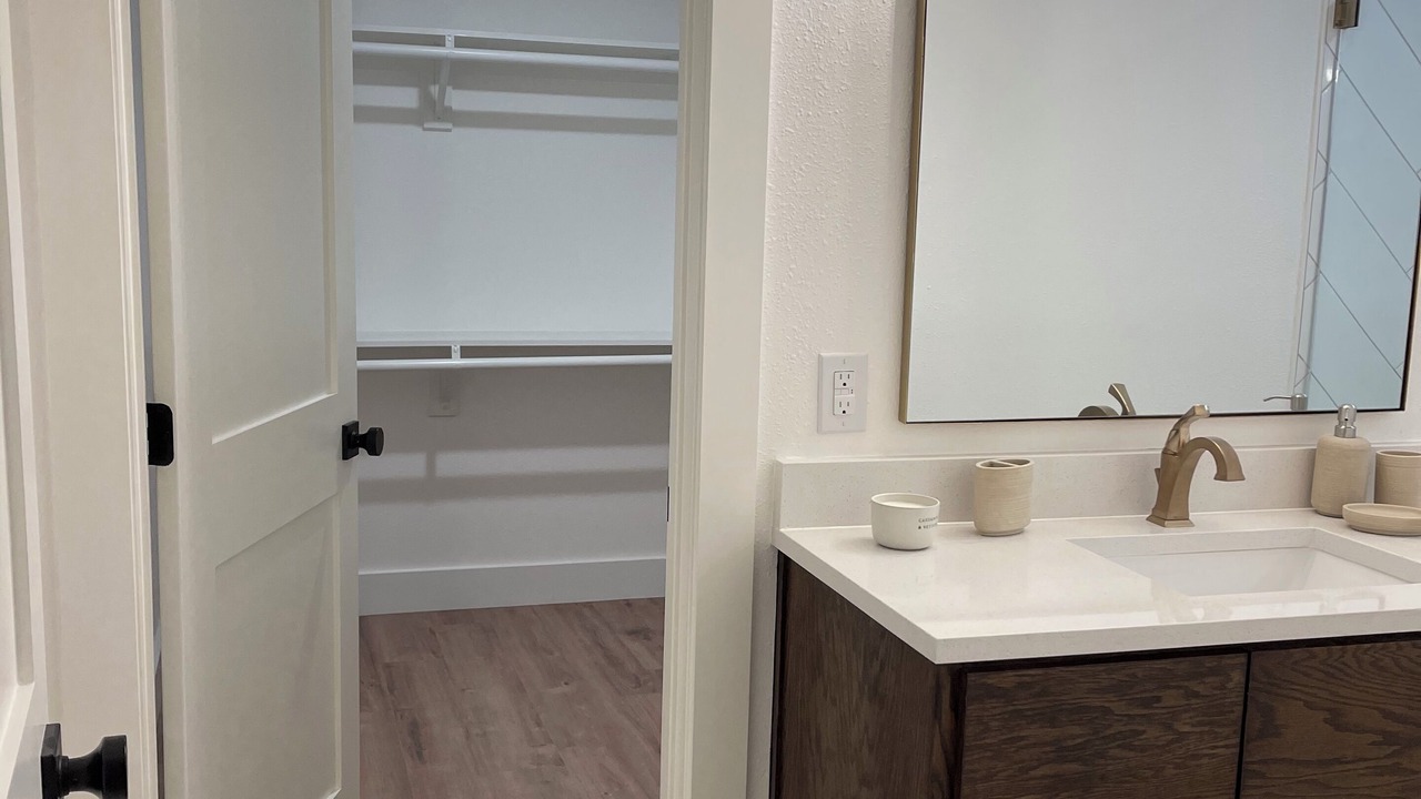 Photo of Bathroom in Justin